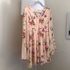 floral, bell-sleeved mini dress